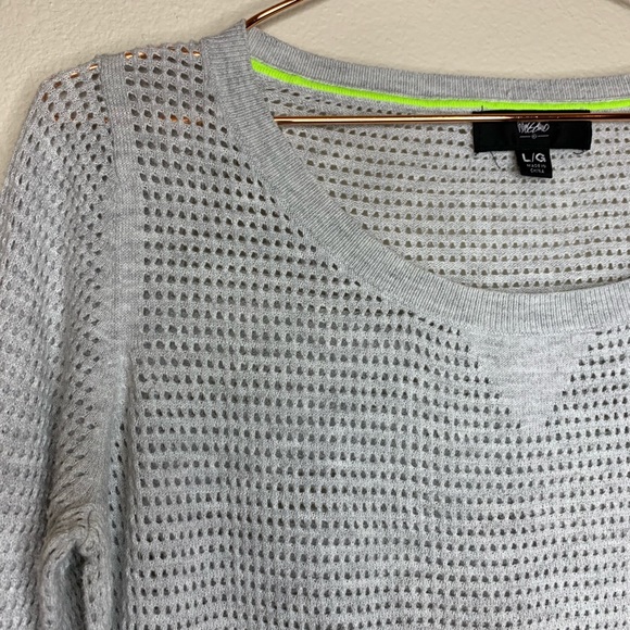Lightweight Gray Sweater - Picture 3 of 3